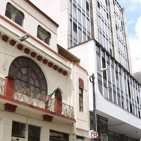 Hotel La Republica Manizales Exterior foto