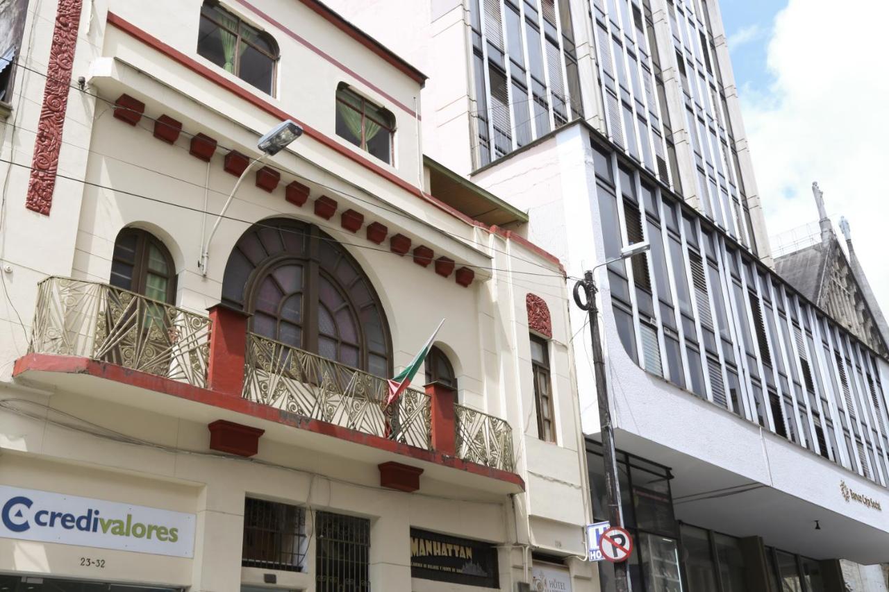 Hotel La Republica Manizales Exterior foto